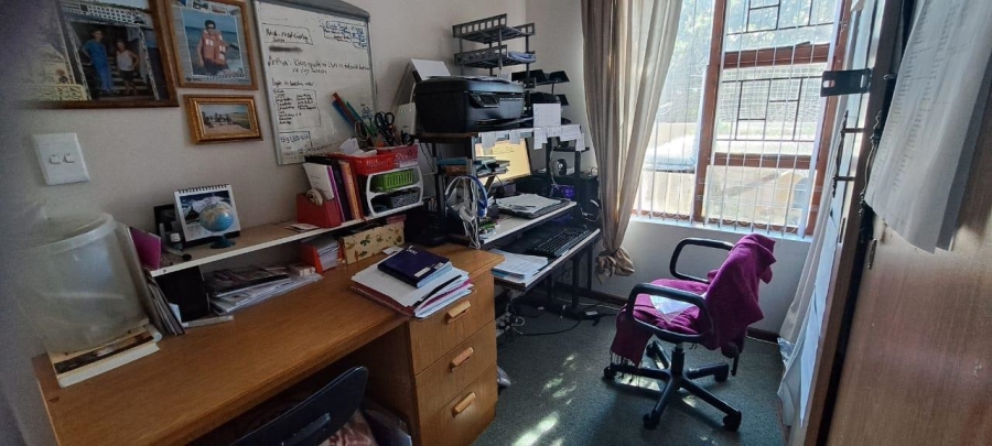 3 Bedroom Property for Sale in Heiderand Western Cape